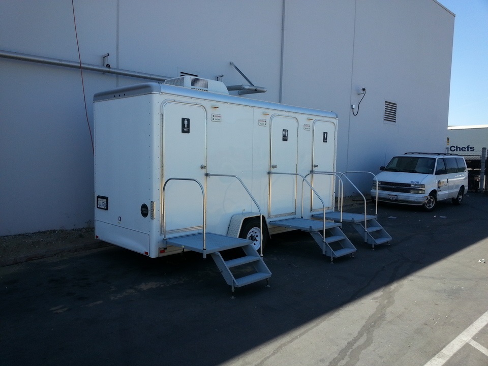 LAX_May 14 2014 Royal Restrooms California