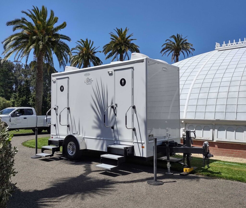 4 Stall Modern Restroom Trailer