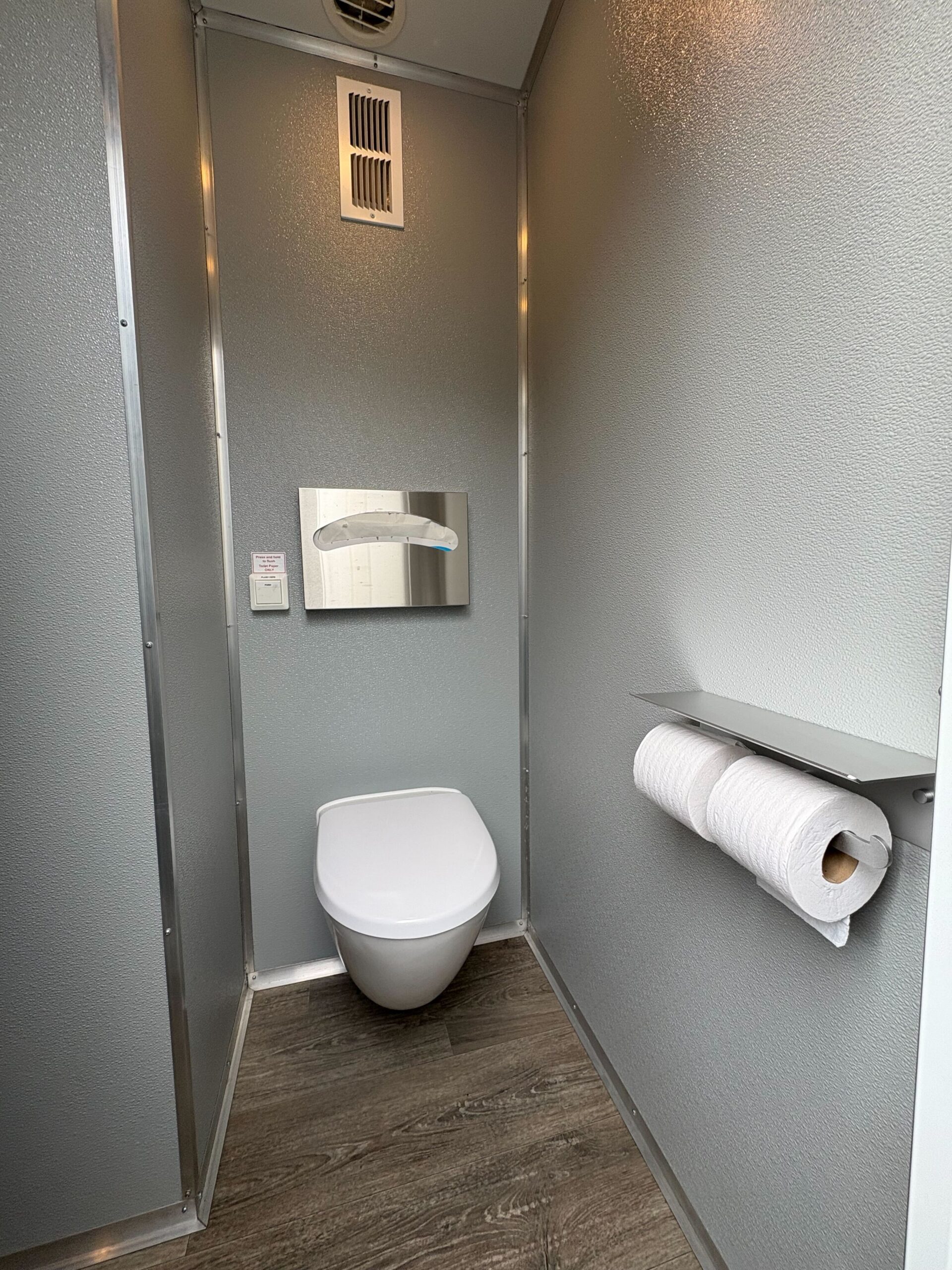 Royal Restrooms gallery image 9