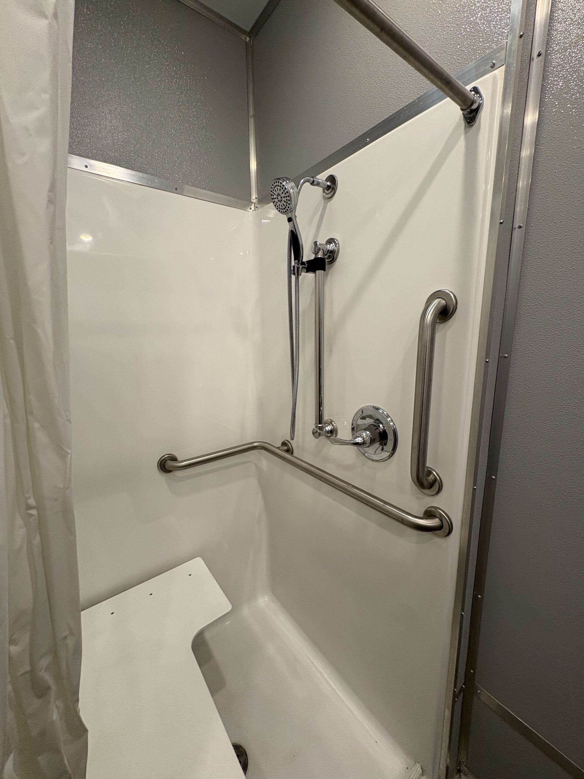 ADA + 2 Stall with ADA Shower trailer — ADA shower suite
