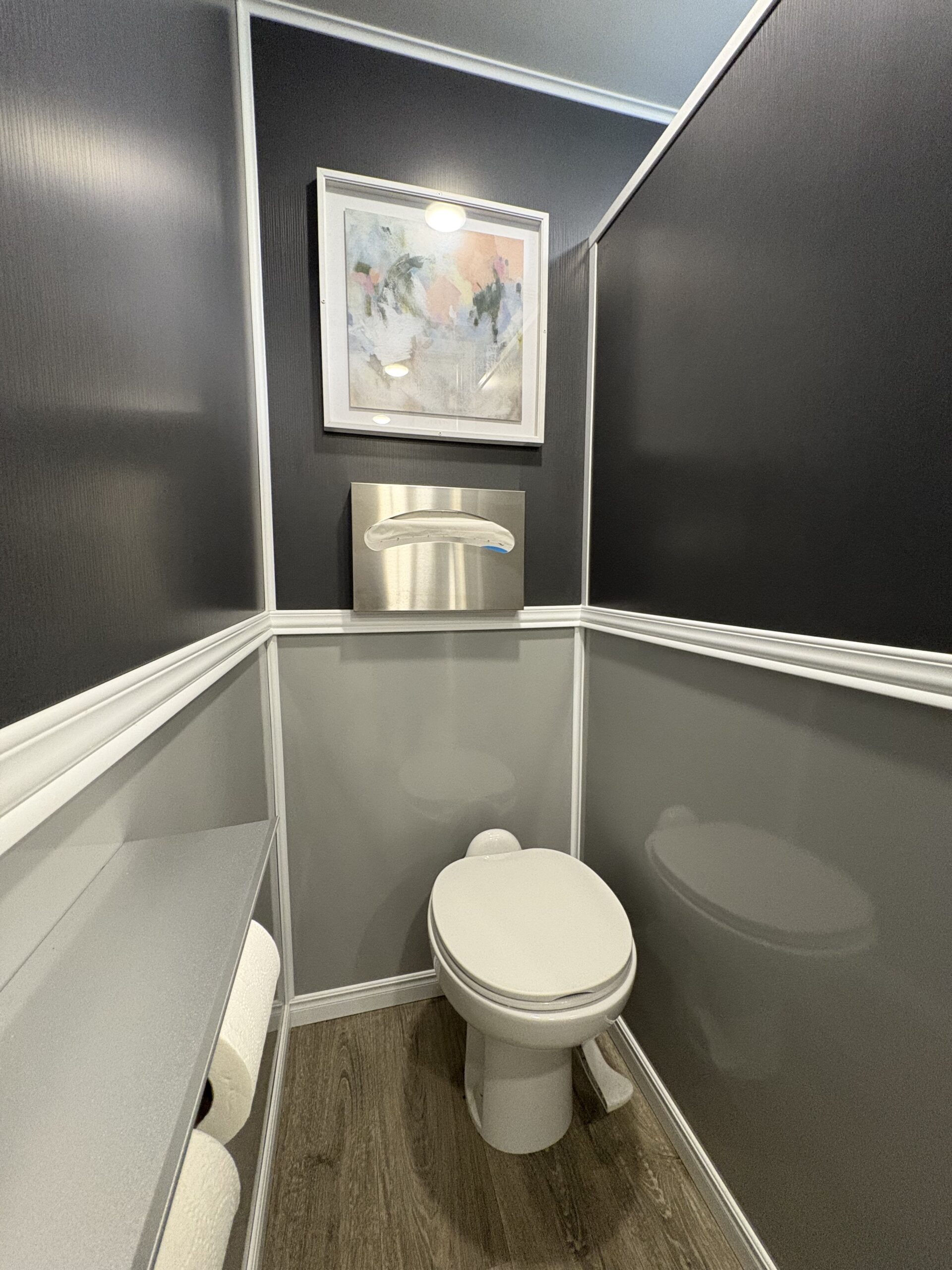 Ten Stall Cottage restroom trailer interior stalls and layout