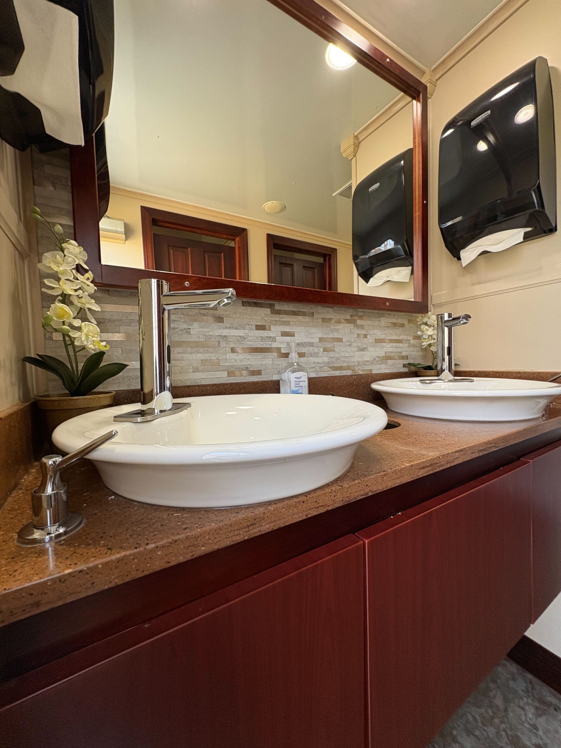 Signature Ten Stall restroom trailer interior lighting