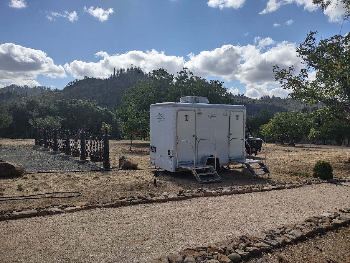 Royal Restrooms gallery image 12