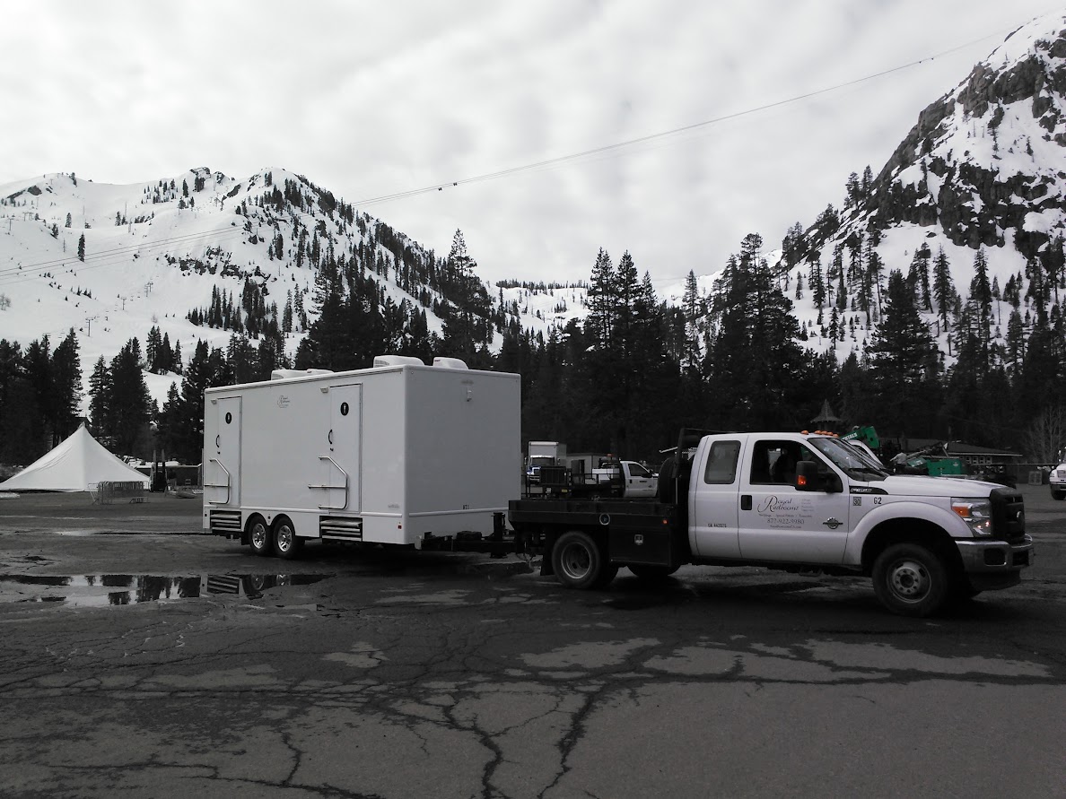 Eight Stall Cottage Restroom Trailer gallery image 1