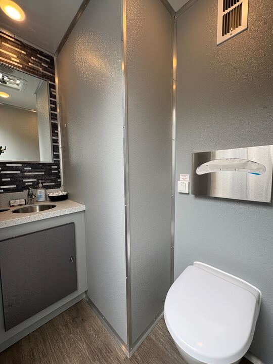 Royal Restrooms gallery image 16