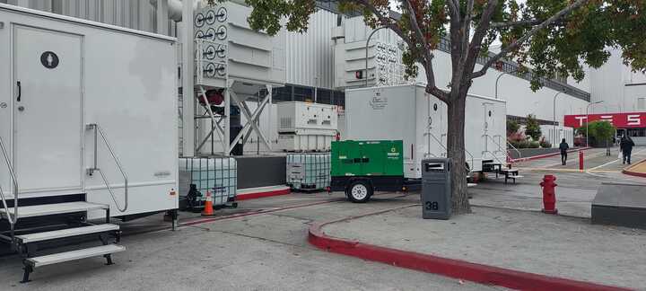 Eight Stall Cottage Restroom Trailer gallery image 9