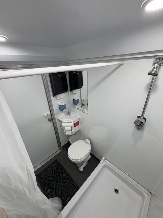 Royal Restrooms gallery image 7