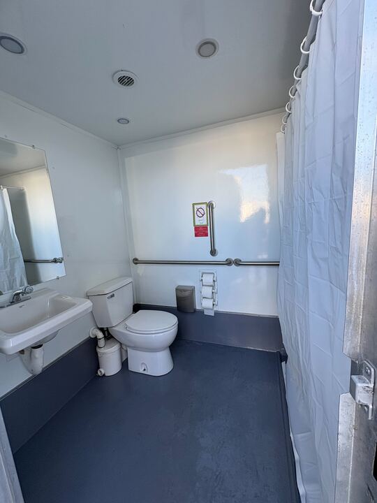 Royal Restrooms gallery image 16