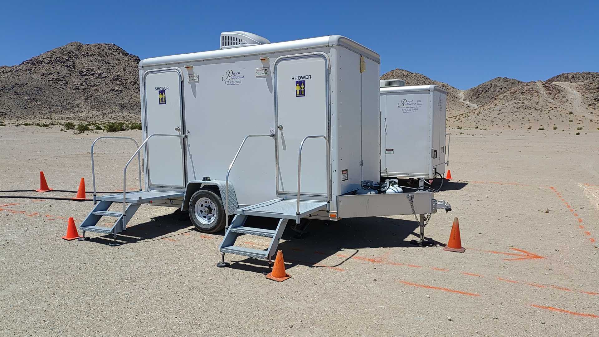 2 stall Shower Desert Event